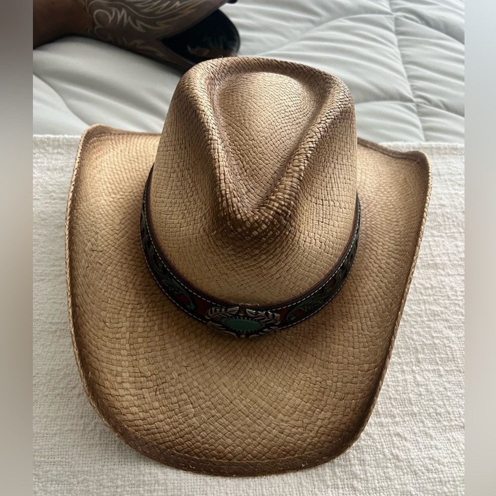 Stampede Cowgirl Hat 🤍